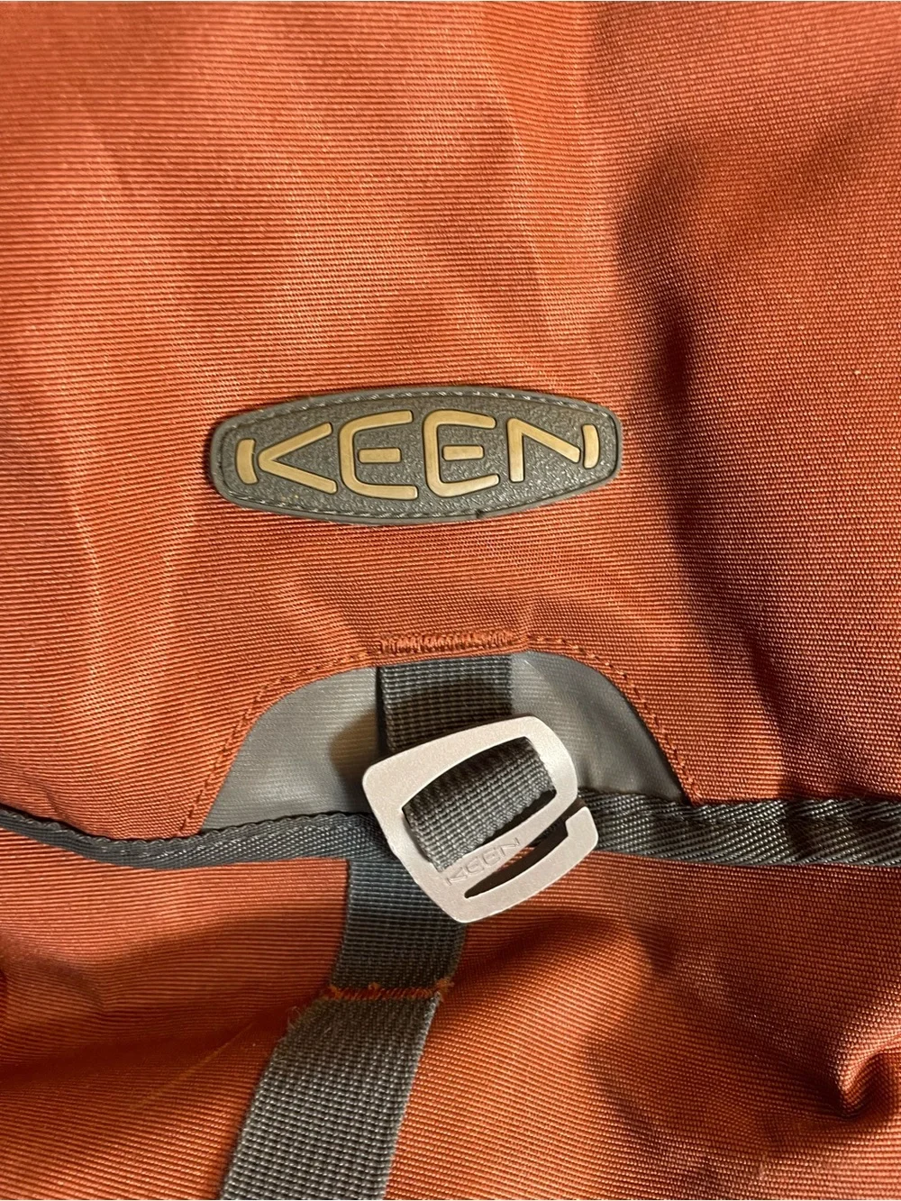 KEEN Hybrid Transport Messenger Bag Crossbody Rust Orange Gray Laptop Sleeve